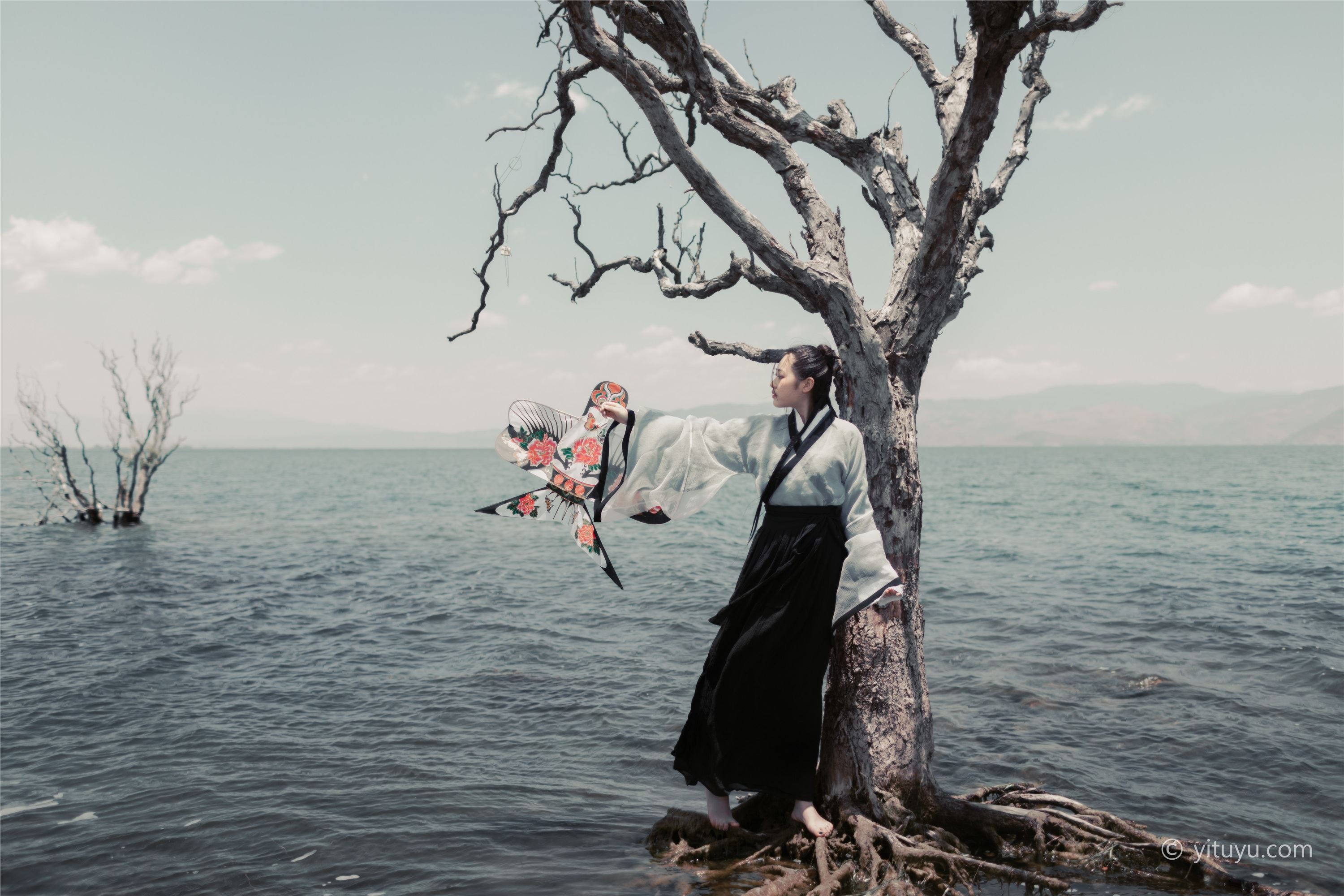 YITUYU艺图语  2021.06.09 风之子 静静